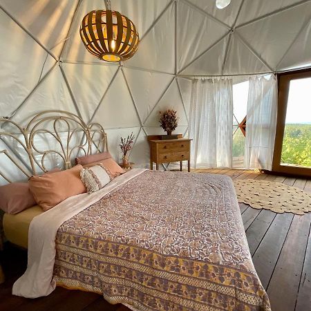 Hotel Golden Domes Cootharaba Exterior foto